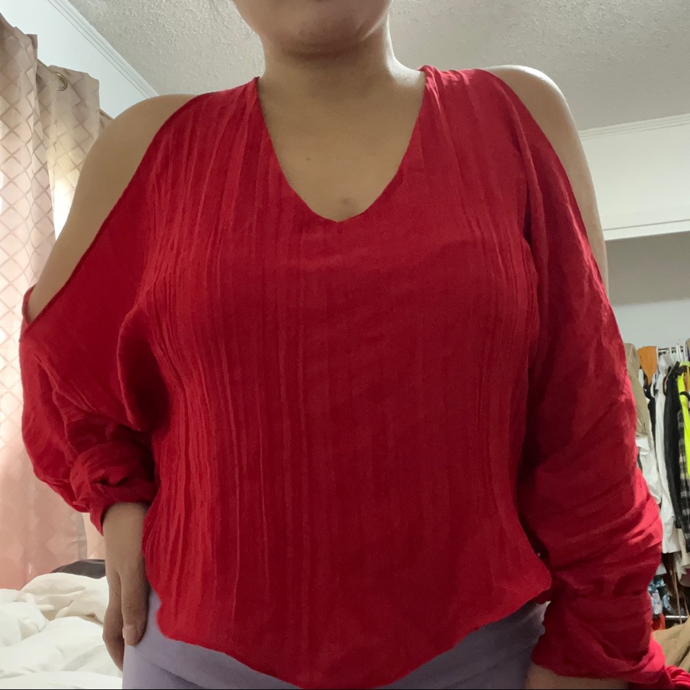Zara Trafaluc Collection blouse cutout shoulder red - small